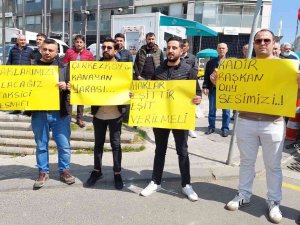 Taksiciler Çaresiz: Chp’li Belediyelere Karşı Protestolar Çığ Gibi Büyüyor