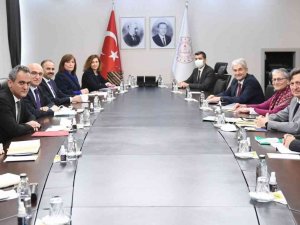 Bakan Özer, Avrupa Eğitim Vakfı Heyetini Kabul Etti