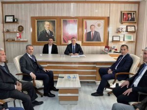 Ak Parti Mkyk Üyesi Yanılmaz Ak Partili Belediyeleri Ziyaret Etti