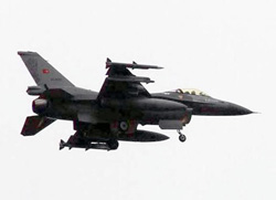 Karadeniz’de Türk Jetleri Rus Uçağını İzledi