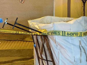 - Kağıthane’de Yabancı Uyruklu Kağıt Toplayıcısı Bıçaklanarak Öldürüldü