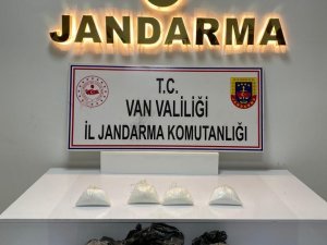 Başkale’de Uyuşturucu Madde Ele Geçirildi