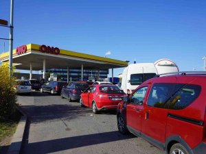 Çekya’da Akaryakıt Fiyatlarında Rekor Artış