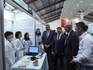 Ortaokul Öğrencilerinin Araştırma Projeleri Omü’de Sergileniyor