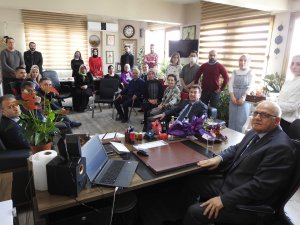 45 Yıllık Öğretmene Hüzünlü Veda Töreni