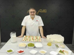 Ramazan Ayının Vazgeçilmezi Güllaç Raflarda Yerini Alıyor