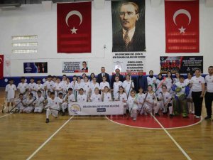 Gölcük Belediyespor, Hokey Branşında Eğitimlere Başladı