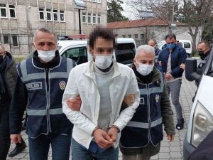 Onur Anıtı’na Saldıranlar Hakim Karşısında