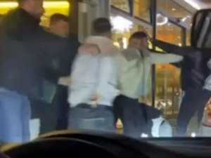 Yol Verme Kavgasında Taraflar Birbirine Girdi