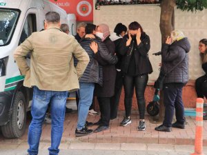 Turunç Toplarken Otomobil Çarpan 3 Kadının Cenazesi Alındı