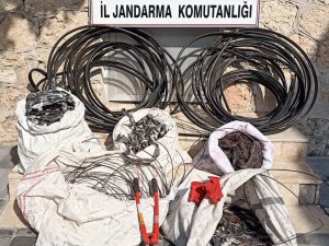 Kablo Hırsızları Tutuklandı