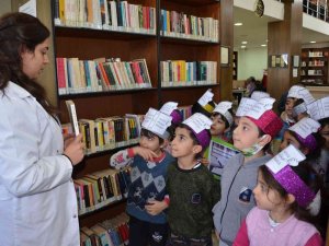 Diyarbakırlı Minikler ’Kütüphane Haftasını’ Kutladı