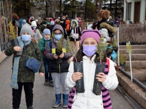 Fidanlığın Minik Ziyaretçileri Eğlenerek Öğrendi