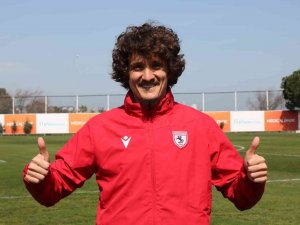 Osman Çelik: “3 Şampiyonluğum Var, 4.’sünü Samsunspor’da Yaşamak İstiyorum"