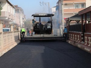 Çamlıtepe’ye Sıcak Asfalt Yapıldı
