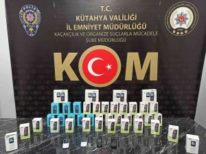 Kütahya’da 43 Adet Kaçak Cep Telefonu Ele Geçirildi