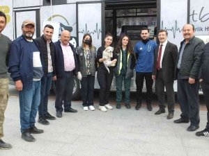 Balıkesir’de Sokak Hayvanlarına Vetbüs Şefkati