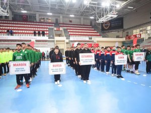 Okul Sporları Gençler Türkiye Hentbol Şampiyonası Kastamonu’da Başladı
