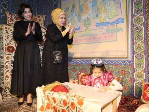 Emine Erdoğan, Özbekistan Cumhurbaşkanı Mirziyoyev’in Eşi Ziroat Mirziyoyeva İle Görüştü
