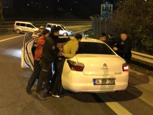 Tem Otoyolunda Araçlarında Kokainle Yakalanan 2 Şahıs Tutuklandı