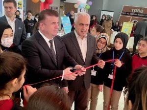 Öğrenciler I’zerogen Gezegenine Seyahati Ve Yaşamayı Tasarladı