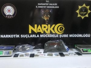 Gaziantep’te 5 Kilo 700 Gram Esrar Ele Geçriidli