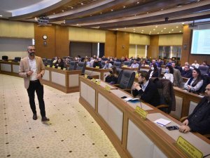 Bursa Büyükşehir’den “Kamu İ̇hale Kanunu” Eğitimi