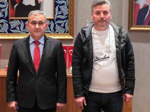 Ramazan Pidesi Kütahya Halk Ekmek Büfelerinde 5,5 Tl’den Satılacak