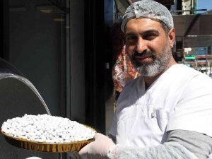 Osmanlı’dan Gelen Lezzet: Badem Şekeri
