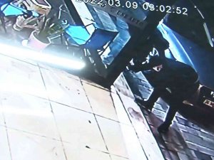 Avcılar’da Bir Oto Galeride 2 Buçuk Milyon Tl’lik Soygun
