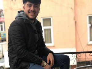 Nehre Uçan Araçtan Yaralı Kurtulan Genç De Hayatını Kaybetti