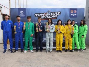 Karting Turnuvası’nda Kupalar Sahiplerini Buldu