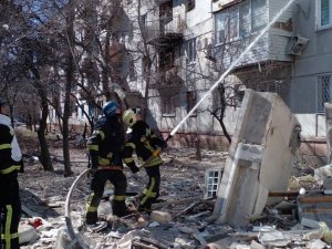 Rus Ordusu Luhansk’ta Yerleşim Bölgesini Vurdu: 1 Ölü