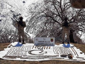 Şemdinli’de Silah Ve Mühimmat Bulundu