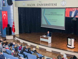 Tdk Başkanı Prof. Dr. Gülsevin, Selçuk Üniversitesinde Öğrencilerle Buluştu