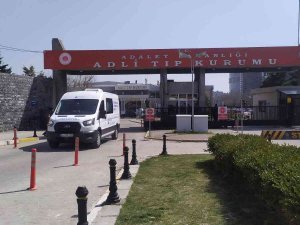 Bağcılar’da Kocasının Öldürdüğü Kadının Cenazesi Adli Tıp Kurumu’ndan Alındı