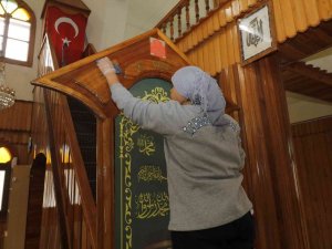 Honoz’da Camiler Ramazan Ayına Hazırlanıyor