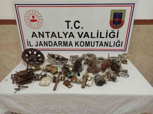 Manavgat’ta İnşaattan Hırsızlık Olaylarının Şüphelileri Yakalandı