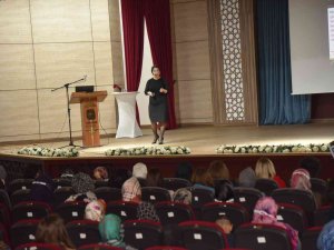 Yunusemre Belediyesi ’Aile Akademisi’ Başladı