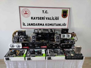 Kayseri’de Kaçak Kripto Para Üretimi Yapan 2 Kişi Yakalandı