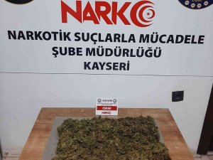 (Düzeltme) Kayseri’de Yolcu Otobüsüne Uyuşturucu Operasyonu