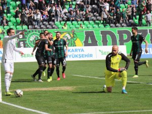 Tff 2. Lig: Sakaryaspor: 3 - Diyarbekirspor: 0