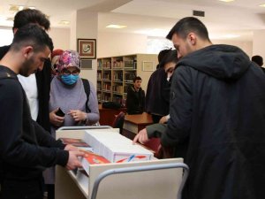 Esogü Yayınları Üniversite Öğrencilerine Ücretsiz Dağıtılıyor