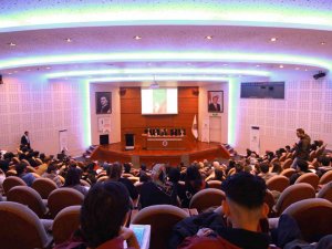 Öğrenciler Tarık Buğra’yı Anlattı