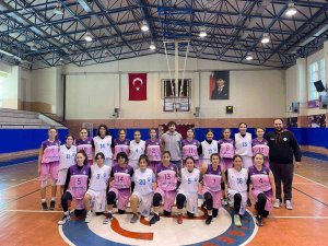 Söke Belediyespor U18 Kız Basketbol Takımı Anadolu Şampiyonası’na Davet Edildi