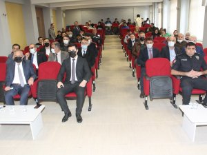 Manyas’ta Bağımlılıkla Mücadele Çalıştayı Yapıldı