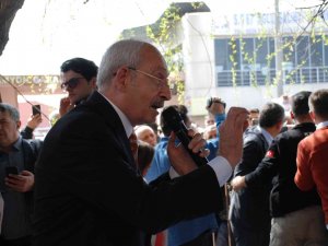 Kılıçdaroğlu, Manisa’nın İlçelerinde Halkla Buluştu
