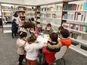 Anaokullu Minikler Kitapla Buluştu