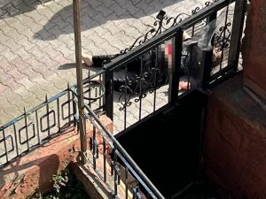 Kocaeli’de Eşi Tarafından Bıçaklanan Kadın Hayatını Kaybetti