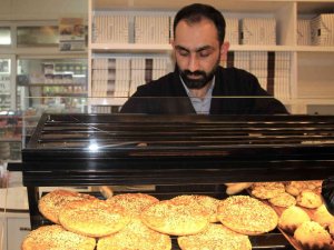Elazığ’da Ramazan Ayının Vazgeçilmez Lezzeti: ’Nohut Ekmeği’